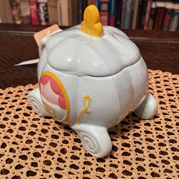 👑2022 NEW Rae Dunn CINDERELLA blue pumpkin carriage mug - Picture 5 of 5